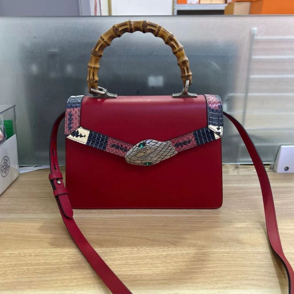 Gucci Women Pre-Loved Bag Very Good Condition